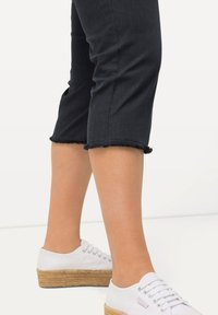 Ulla Popken Jeansshorts - navy blue