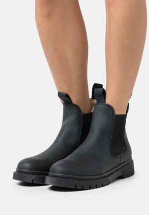 Classic ankle boots - black