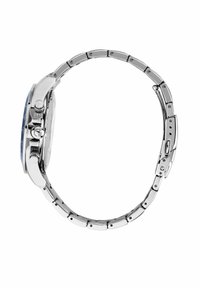 Orologio in acciaio inossidabile con quadrante rotondo blu e dettagli in tonalità argento. Presenta tre pulsanti e un bracciale a maglie con finitura lucida.