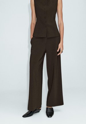 WIDE - Pantaloni - brown