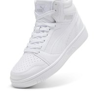Høye hvite sneakers laget av lær med perforert tå, flate snøresystemer og en teksturert gummisåle. Har nedtonet merkevare.
