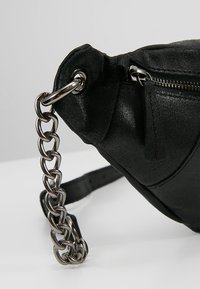 Zign Sac banane - black