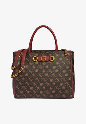 Sac à main marron à motifs en matériau synthétique avec des accents bordeaux, ornée d'un logo doré et d'une bandoulière chaîne amovible.