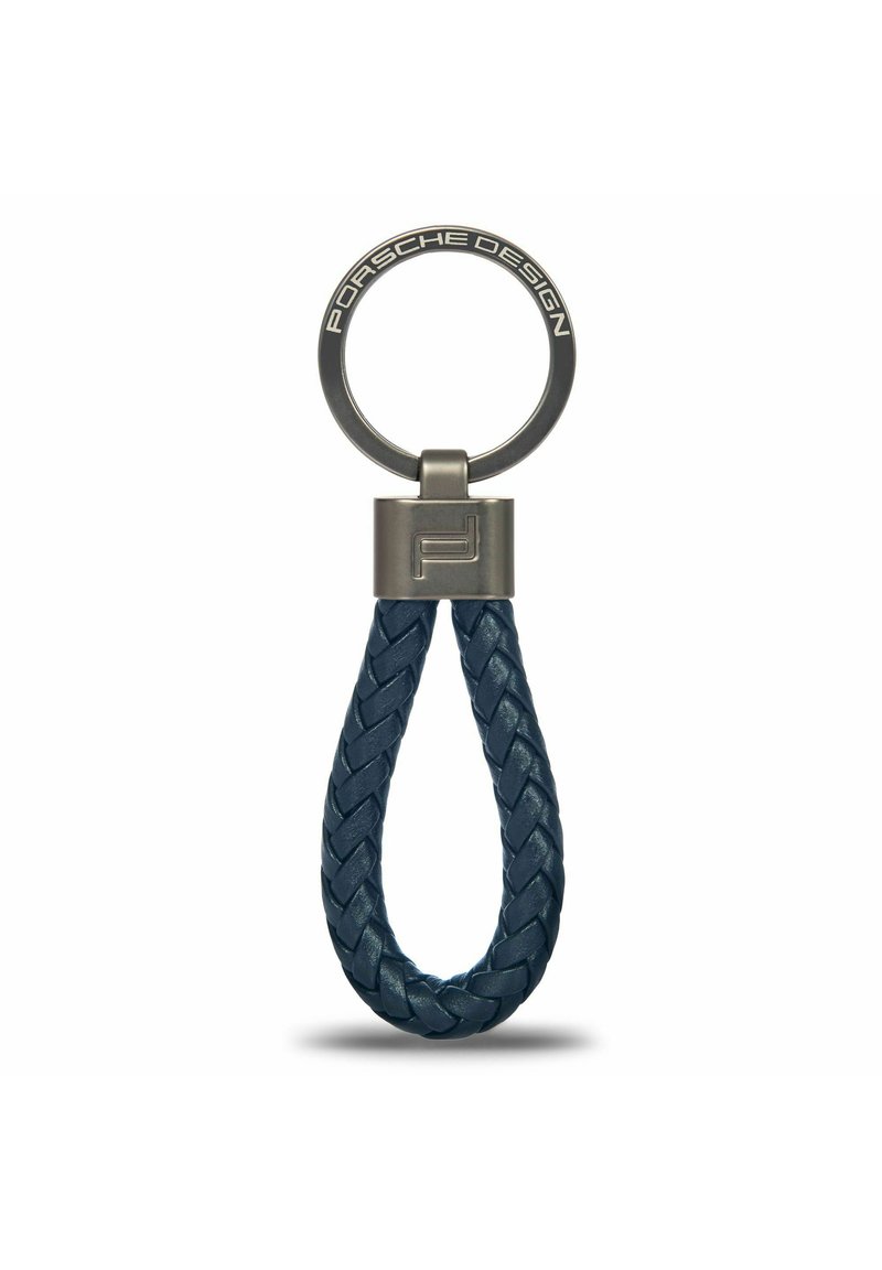 Llavero de cuero con un diseño trenzado en azul marino, que presenta un anillo de metal y un acento plateado con el logo de Porsche Design.