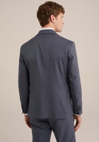 Thumbnail Image 3