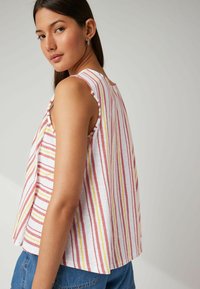 Next Top - pink yellow stripe print