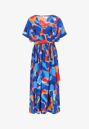 Maxi suknelė ryškiai mėlyna spalva su abstrakčiais raštais oranžinės, raudonos ir violetinės spalvų. Pagaminta iš lengvos medžiagos, turi apvyniojimo dizainą ir diržą.