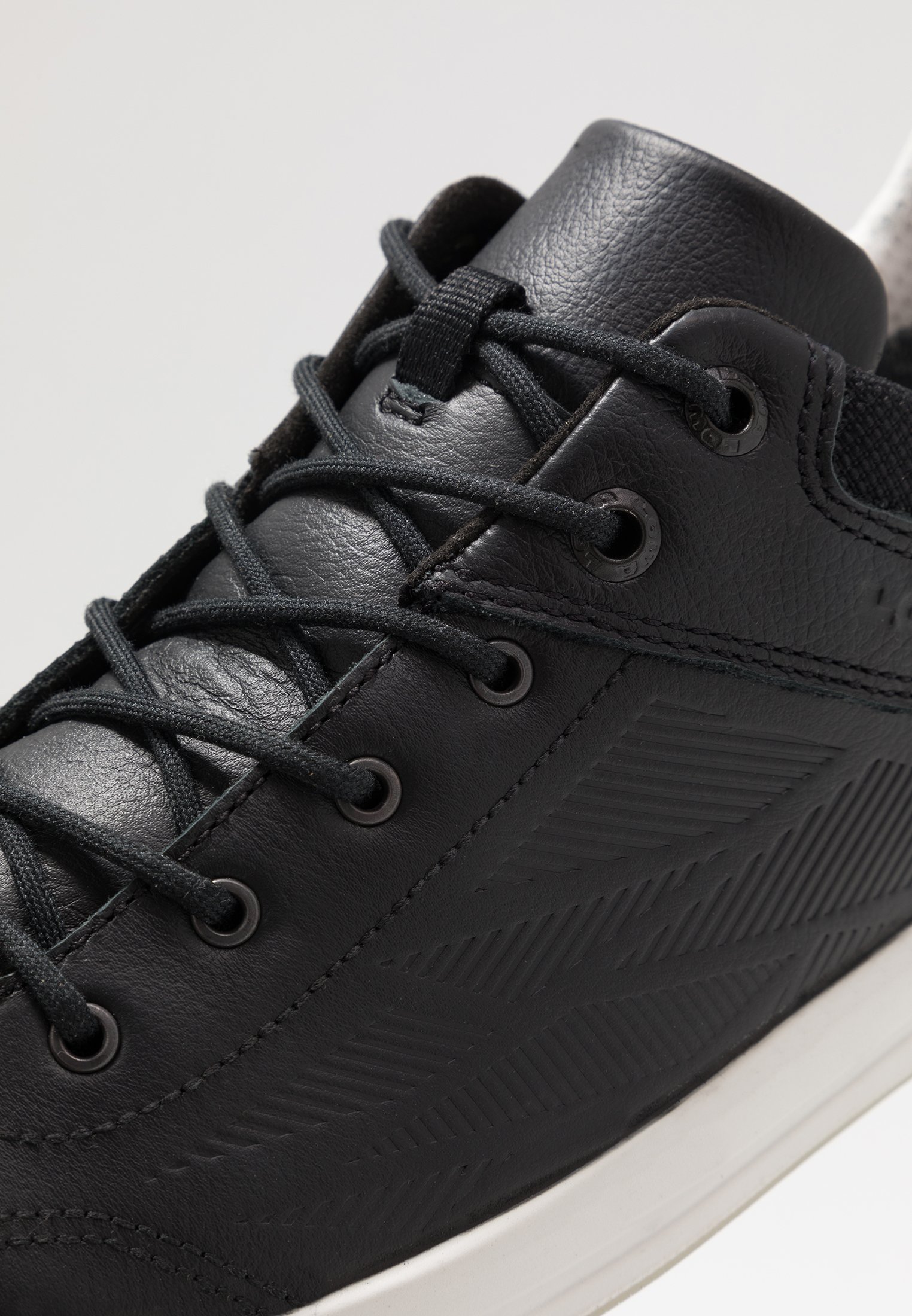 Lowa OAKLAND GTX - Chaussures de course 