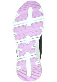 Suela de zapato deportivo negro con un dibujo en el taqueado. La media suela blanca contrasta con acentos de color púrpura claro. Goma texturizada para un mejor agarre.