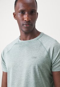 ICANIWILL TRAINING MEN - Camiseta deportiva - racing green