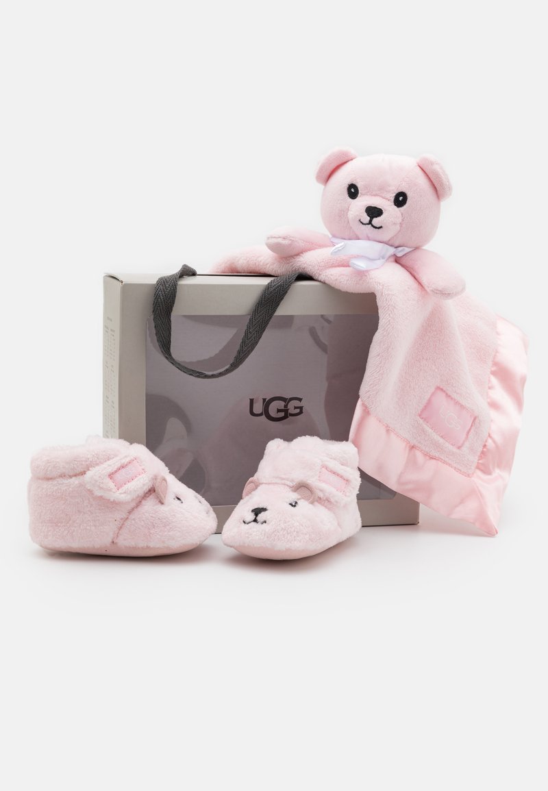 UGG BIXBEE AND LOVEY BEAR STUFFIE SET Baby gifts seashell pink