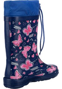 Botte de pluie en caoutchouc bleu ornée de motifs de papillons roses et de cœurs, avec une semelle texturée et un col à cordon pour un ajustement optimal.