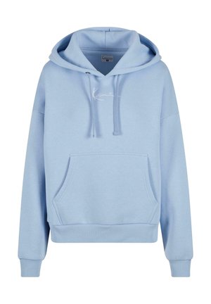 Jasnoniebieska bluza z kapturem wykonana z miękkiego materiału. Posiada kieszeń typu kangur, sznurków do regulacji kaptura oraz białe haftowane logo na klatce piersiowej.