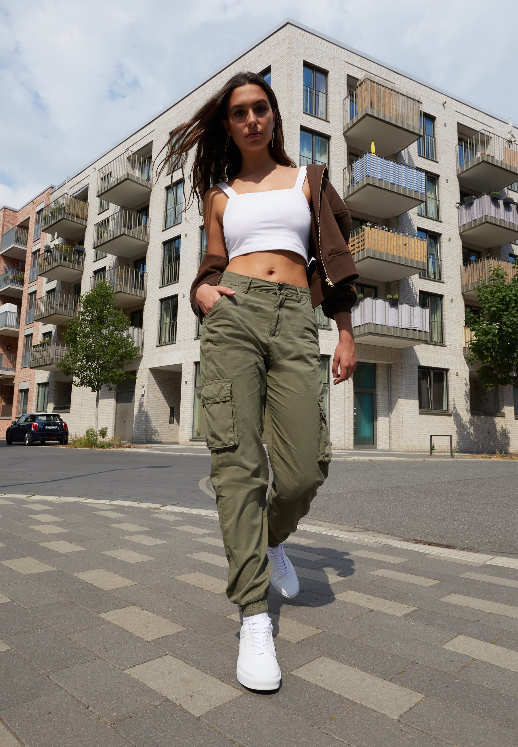 DEF RUBY - Cargo trousers - olive 