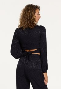 Shiwi TREVISO - Blouse - dark navy blue