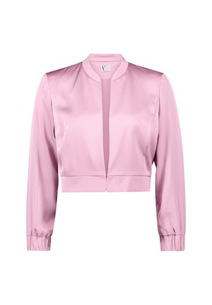 Geknipte jas in zachte roze satijn, met een mandarinenkraag, lange mouwen en een rechte zoom. Gladde textuur met minimale details.