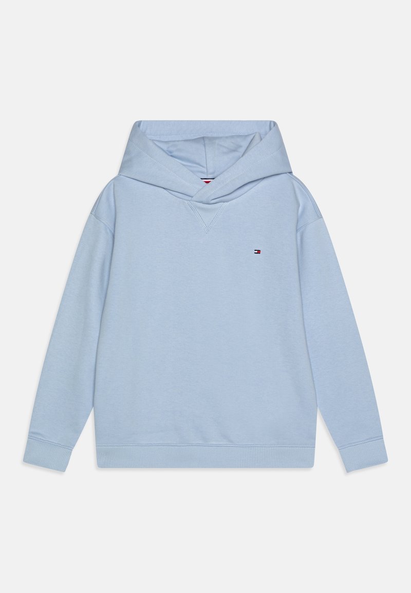 Sweat à capuche bleu clair en coton doux, avec une grande poche avant, des poignets côtelés et un petit logo sur la poitrine. Coupe simple et décontractée.