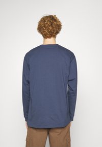Carhartt WIP CHASE - Hosszú ujjú felső - blue