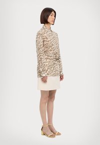 Marella NASTRO - Skjortebluse - mastice