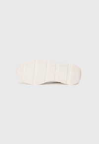Tommy Hilfiger Sneakers laag - white