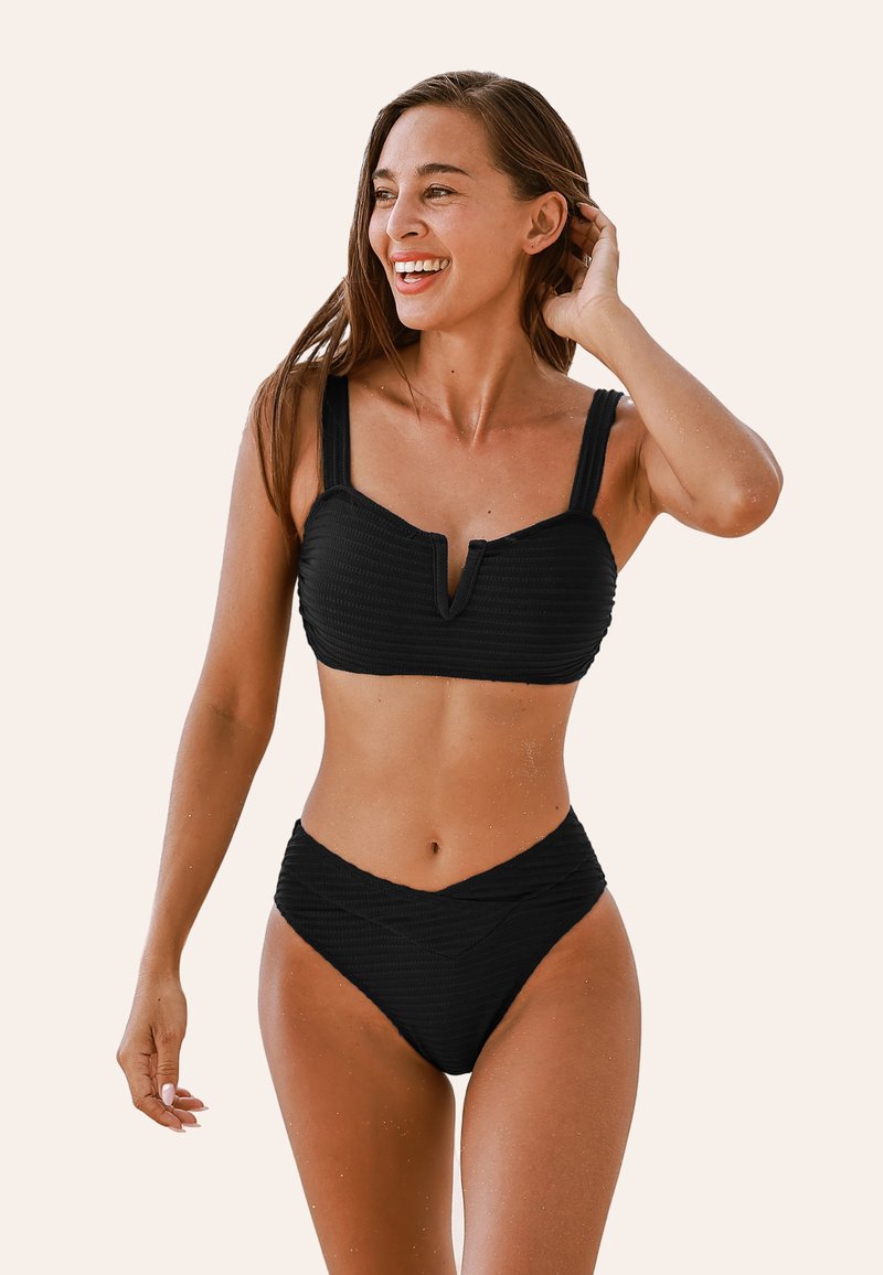 Cupshe Bikini - black