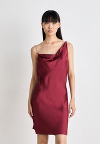 HUGO KASTILLA - Kokteilinė suknelė / vakarėlių suknelė - medium red