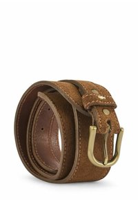 Brązowy zamszowy pasek ze złotą klamrą, o gładkiej fakturze, z przeszyciami i wieloma otworami do regulacji długości.