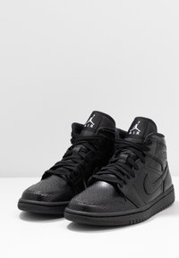 Jordan AIR JORDAN 1 MID - Sapatilhas de cano alto - black/white