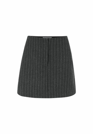 Hallergrey mini seelik vertikaalsete valgete triipudega, millel on sobiv vöökoht ja kergelt laienev kuju. Valmistatud tekstuurilisest kangast.