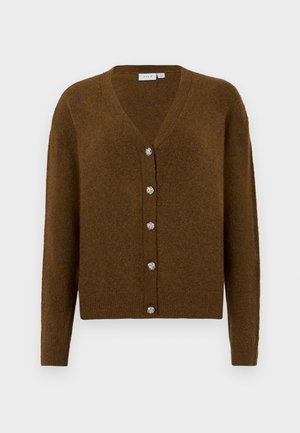 Cardigan en laine marron avec un col en V, des manches longues, des poignets et un ourlet côtelés, et cinq boutons décoratifs en argent le long de l'avant.