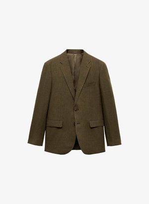 Olivgrön blazer gjord av texturerat tyg, med slagkrage, två knappar och två framfickor. Klassisk skräddarsydd design.