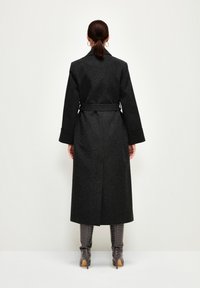 adL WITH POCKET - Abrigo clásico - anthracite