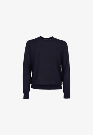 Granatowy sweter z długim rękawem i okrągłym dekoltem, wykonany z lekkiego materiału, z prążkowanymi mankietami i dołem, o gładkiej fakturze.