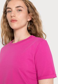 Pieces PCRIA FOLD UP SOLID TEE - T-shirt básica - rose violet