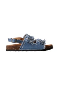 Sandale ouverte en denim bleu à bout ouvert, semelle en liège, bride de cheville ajustable, deux brides à boucle effilochées, avec œillets et clous argentés.