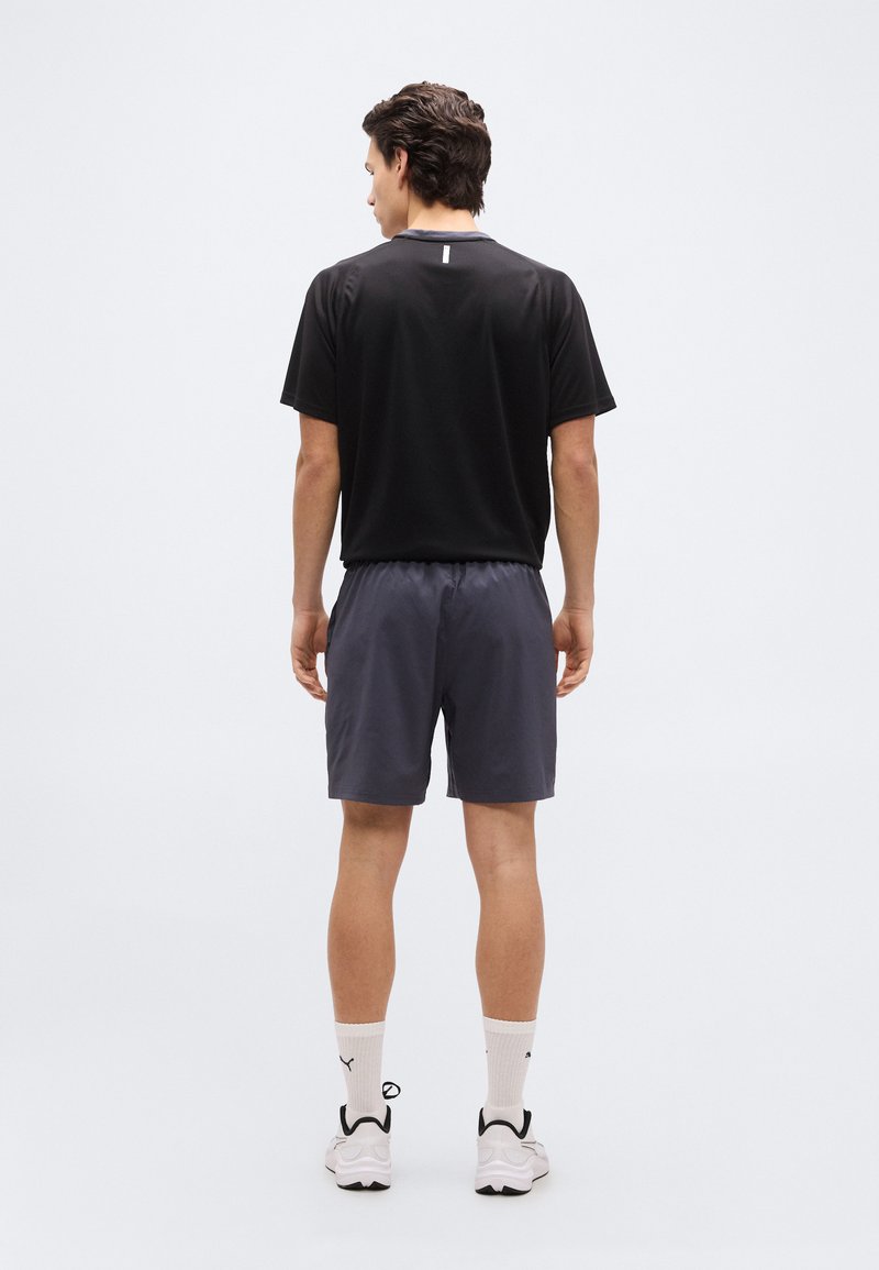 Puma Sportovní kraťasy - galactic gray