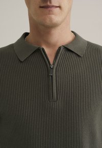 WE Fashion FUNDAMENTALS - Polo krekls - dark green