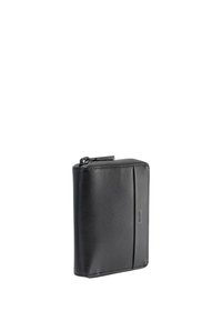Portafoglio in pelle nera con chiusura a zip, forma rettangolare, superficie liscia, design minimalista e logo impresso sul lato.