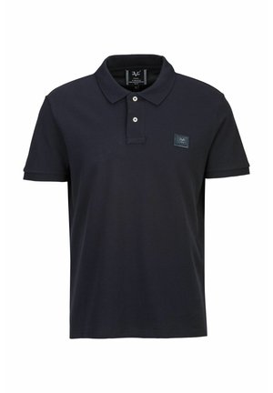 Marineblaue Poloshirt aus weichem Stoff, mit klassischem Kragen, zwei-Knopf-Leiste und einem kleinen Markenaufnäher auf der Brust.
