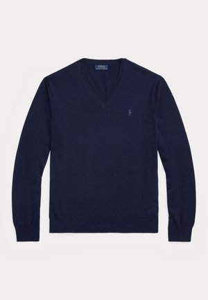 Pull bleu marine à manches longues avec col en V, poignets et ourlet côtelés, avec un petit logo brodé d’un joueur de polo sur la poitrine.