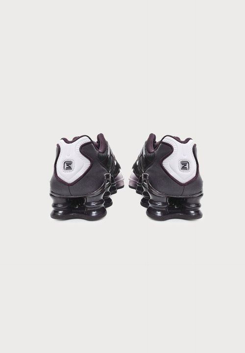 Nike W SHOX UNISEX - Trainers - burgundy ash/silver lilac — foto 3
