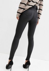 New Look BLACK COATED - Jeans Skinny Fit - black/schwarz - Zalando.de