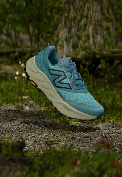 New Balance HIERRO V9