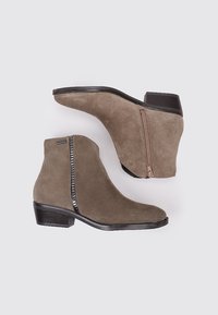 Sandra Fontán LIBREVILLE - Botines - brown