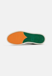 GANT MC JULIEN - Sneaker low - cognac
