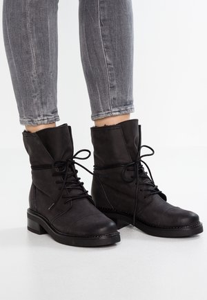 Bottines à lacets - black
