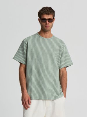 Terranova, T-SHIRT MC FANTASIA - T-shirt con stampa - var verde pastello