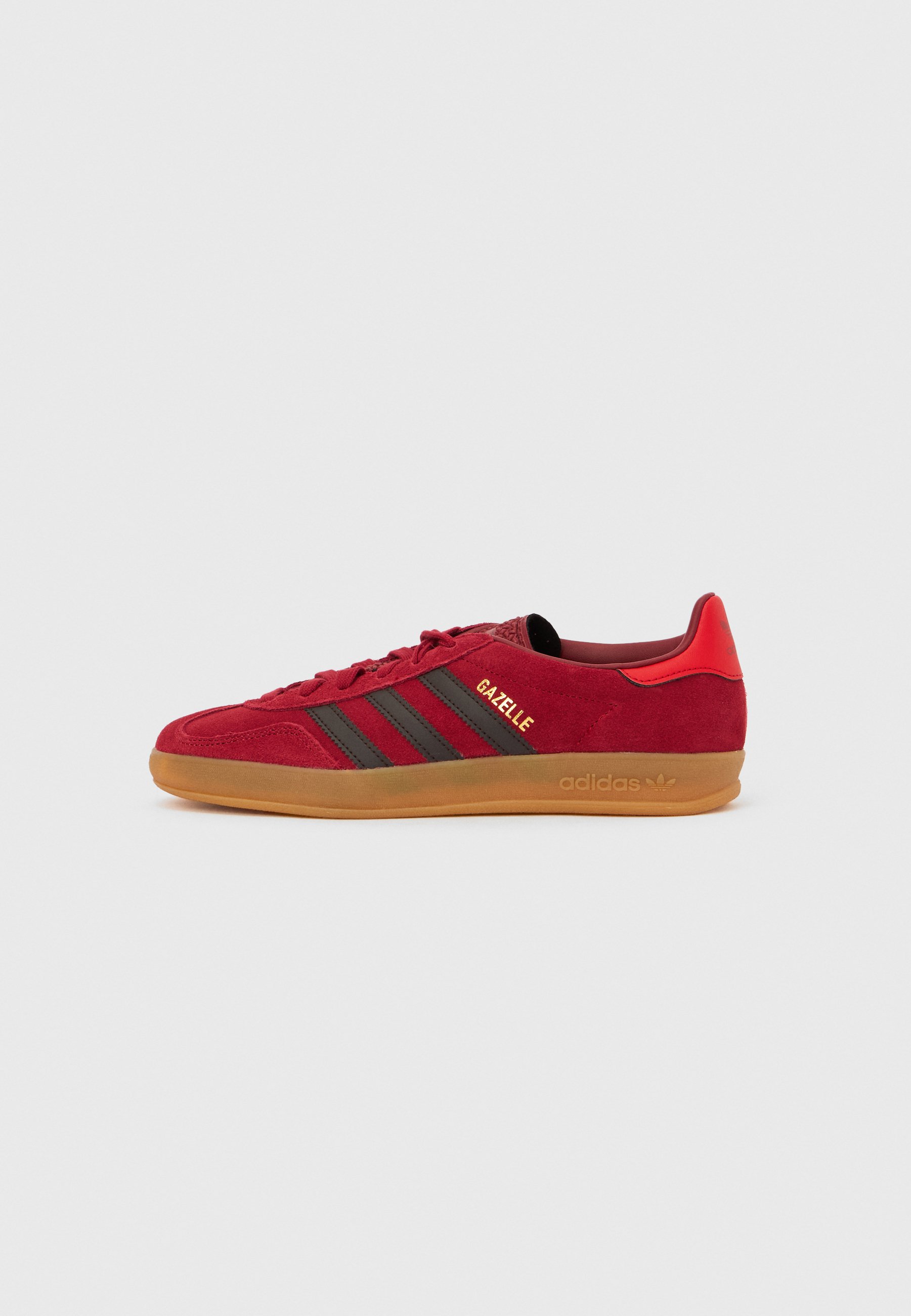 adidas Originals GAZELLE INDOOR UNISEX - Trainers - team victory red/aurora  coffee/red/red - Zalando