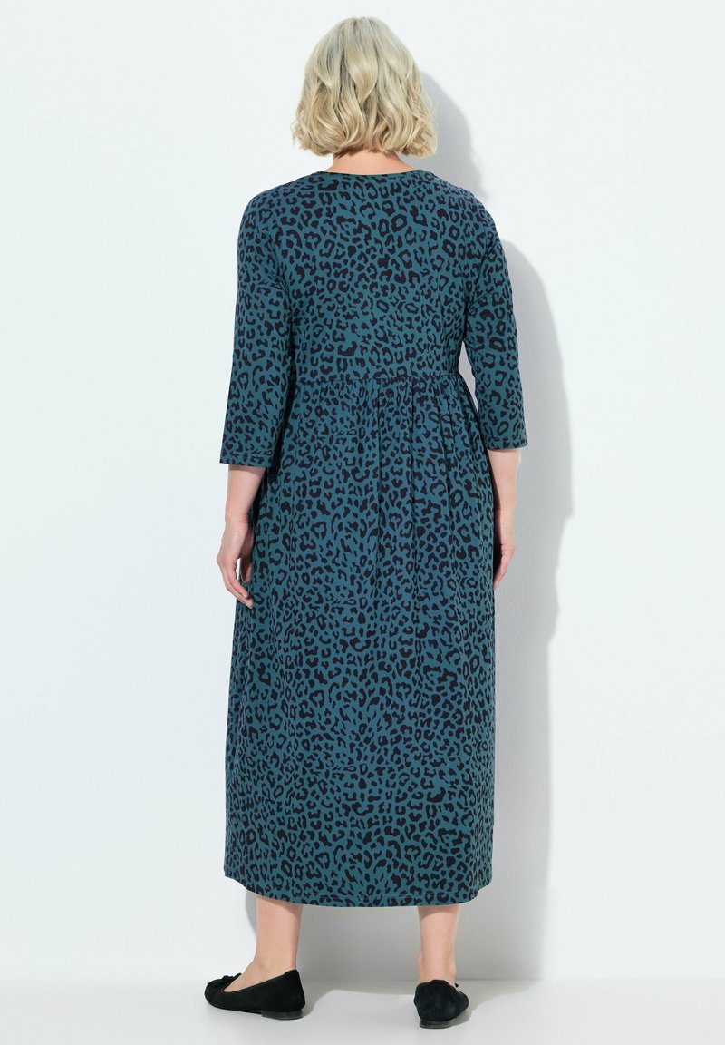 Ulla Popken LEOPARD EMPIRE A-LINE POCKET Vestido ligero petrol