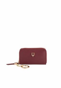 Niewybrane, cherry red